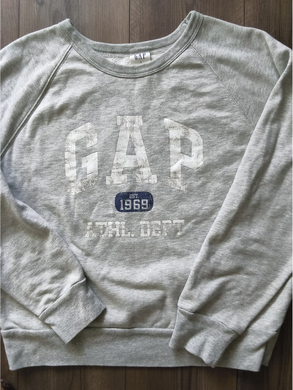 GAP Women's Gray Crewneck Sweatshirt Size Small Cotton Blend